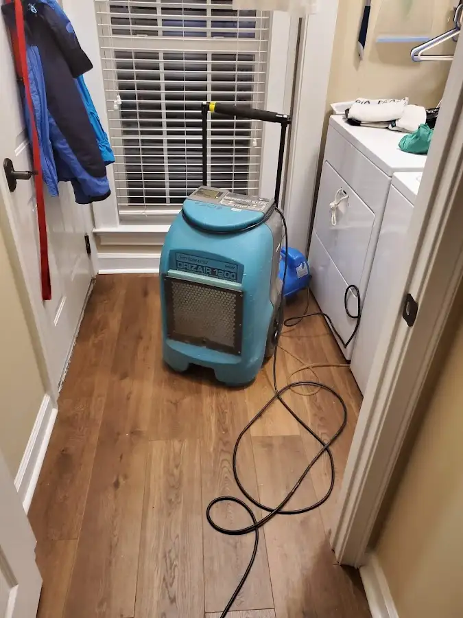Commercial dehumidifier deployed for Flood Damage Cleanup in Carpentersville